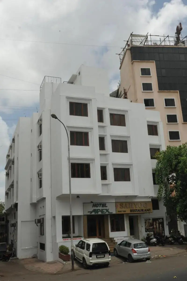 Foto - Hotel Apex Surat