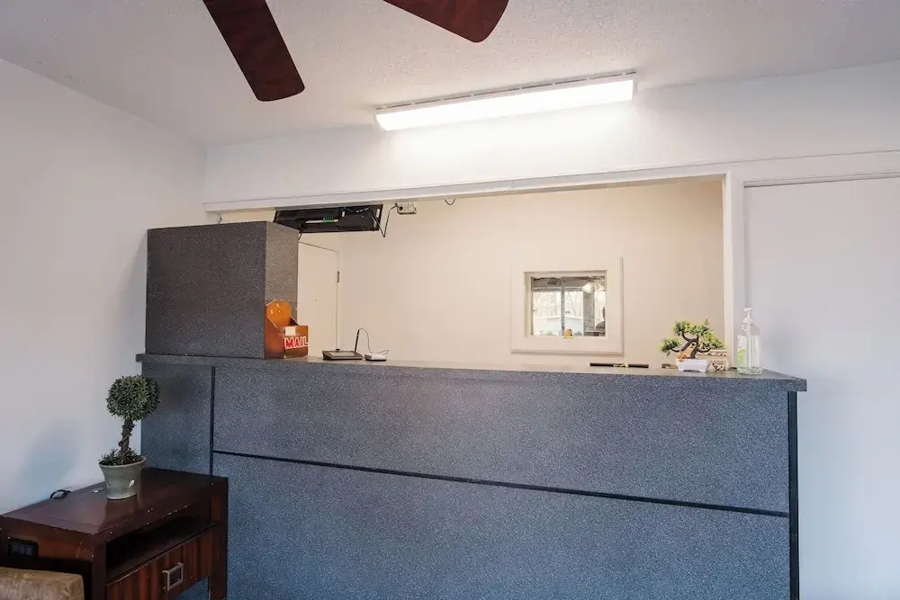 Photo - Thunderbird Motel