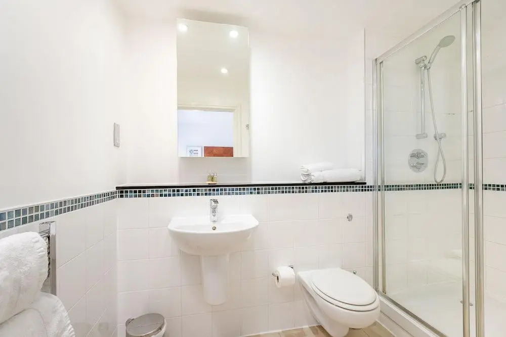 Foto - Marlin Aldgate Tower Bridge