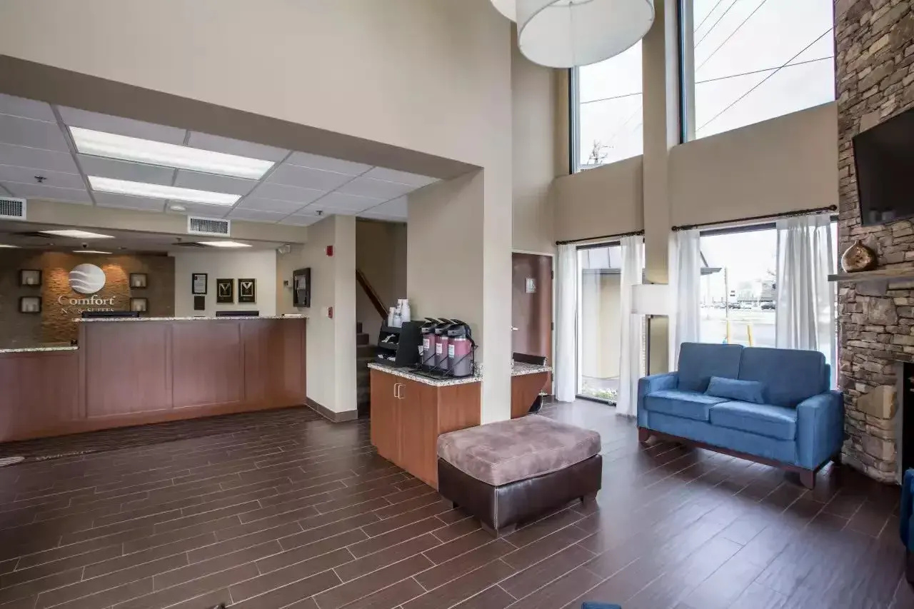 Photo - Comfort Inn & Suites At Dollywood Lane