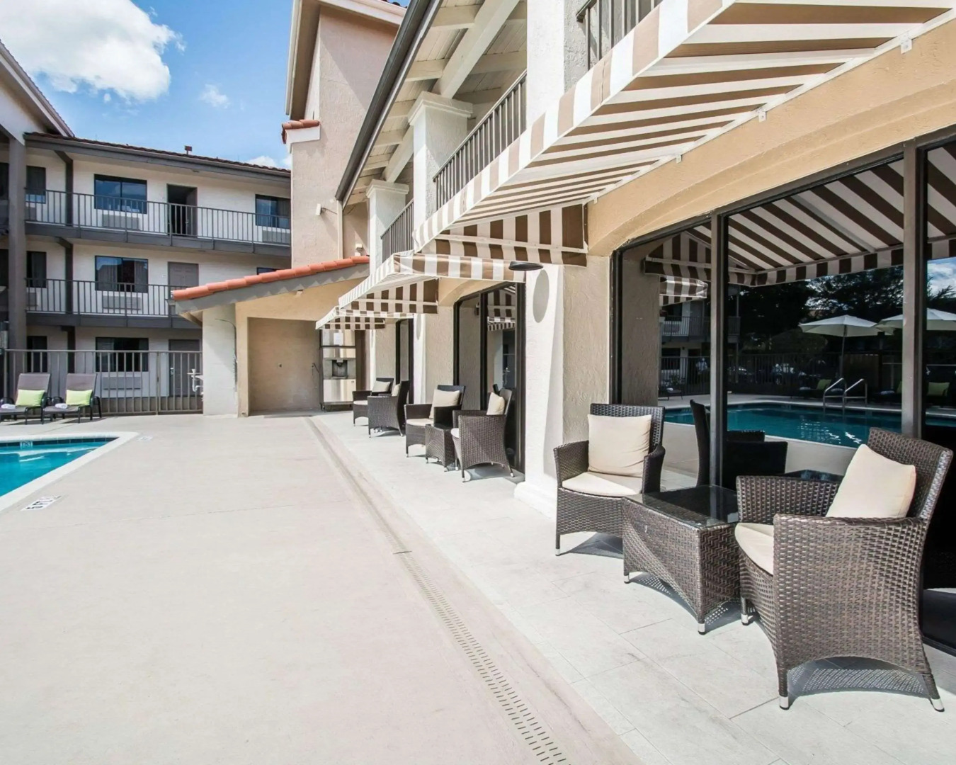 Foto - Quality Inn & Suites By the Parks