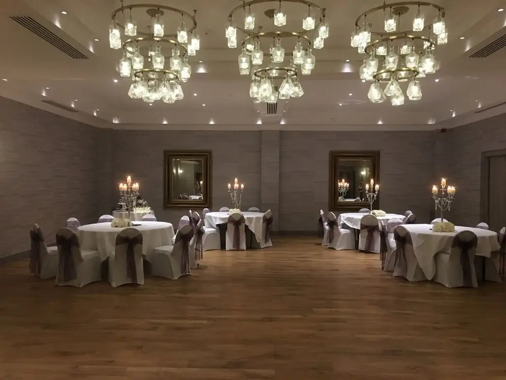 Photo - Brook Hall Hotel