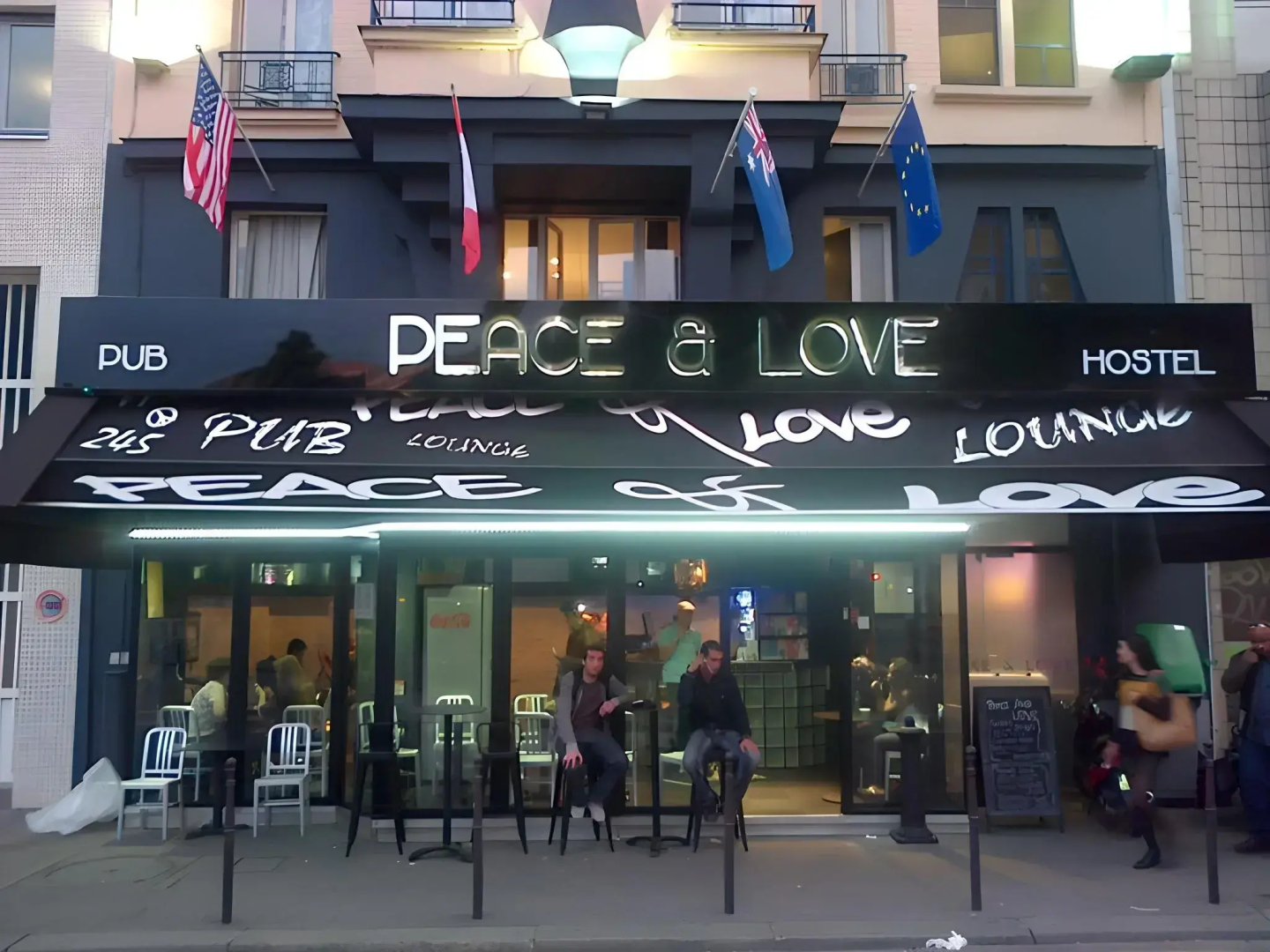 Photo - Peace & Love Hostel