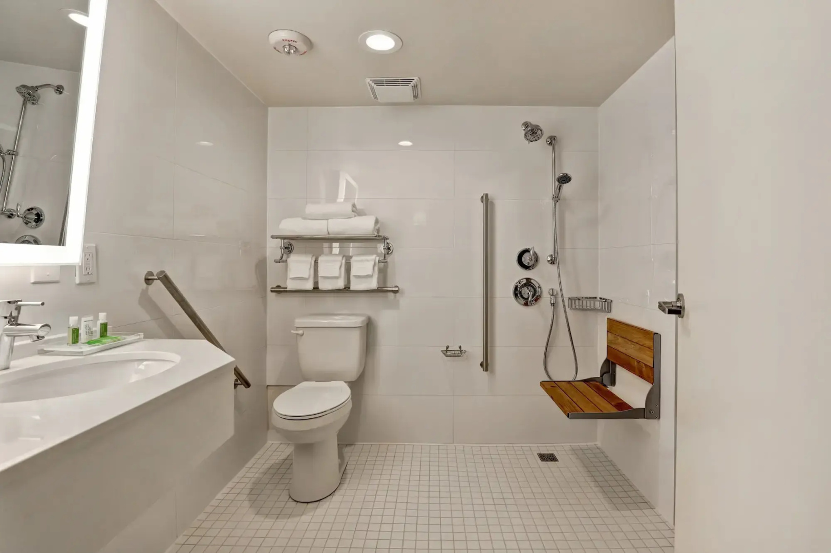 Photo - Holiday Inn - Ottawa Dwtn - Parliament Hill by IHG