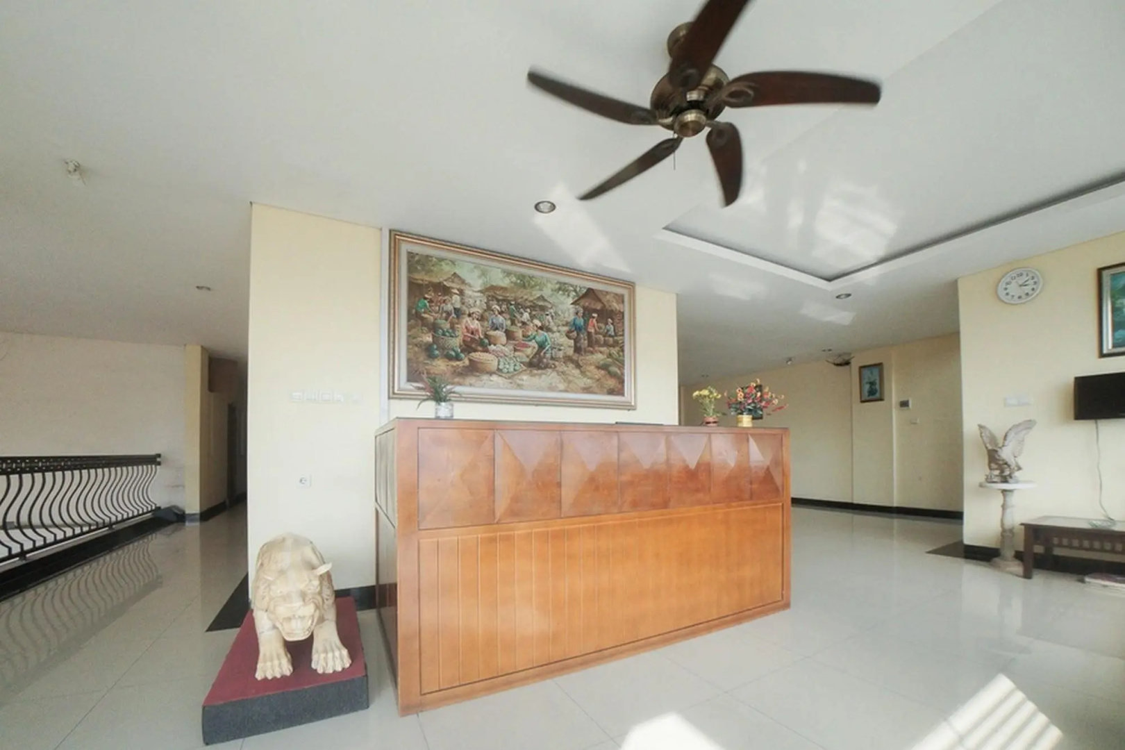 Foto - RedDoorz Plus near Green Pramuka Square Mall