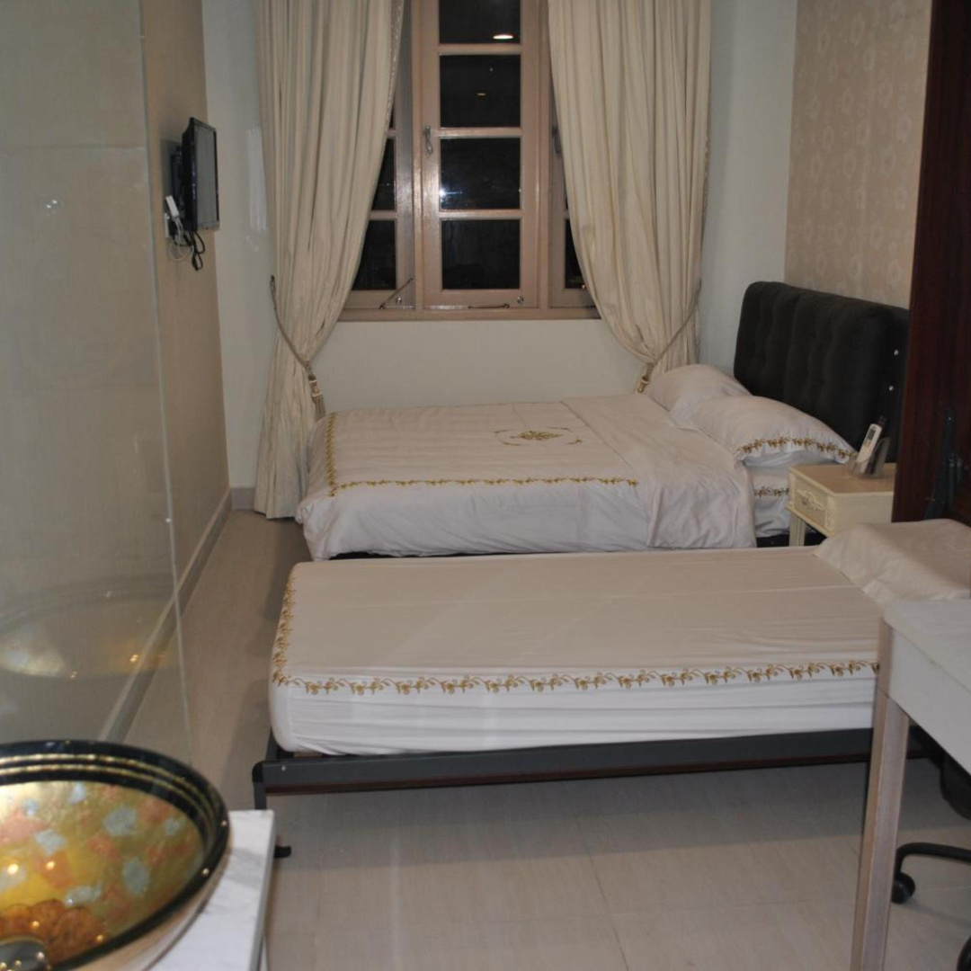 Photo - Jayleen Clarke Quay Hotel