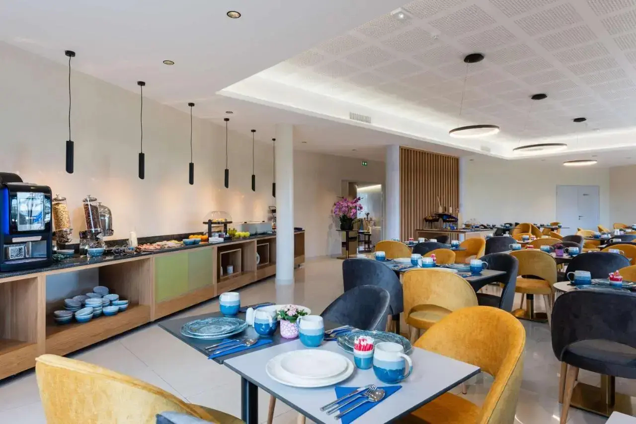 Foto - Brit Hotel Privilège Paris Rosny-sous-Bois