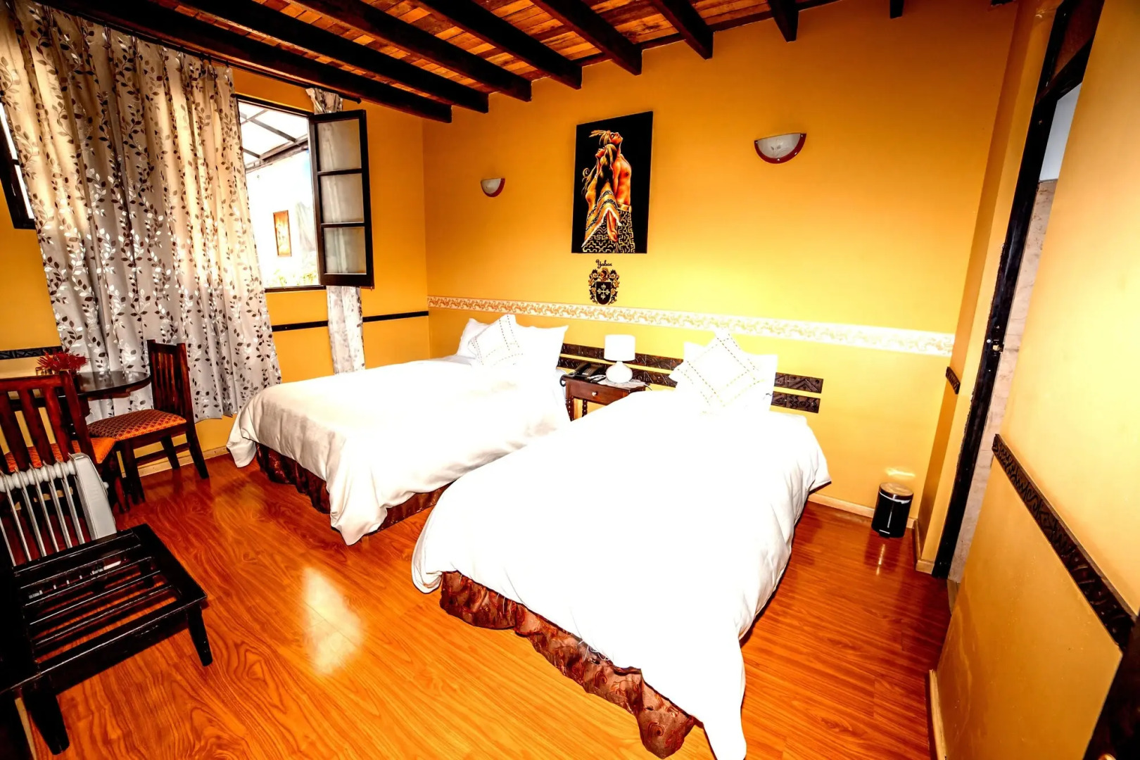 Foto - Yabar Hotel Plaza