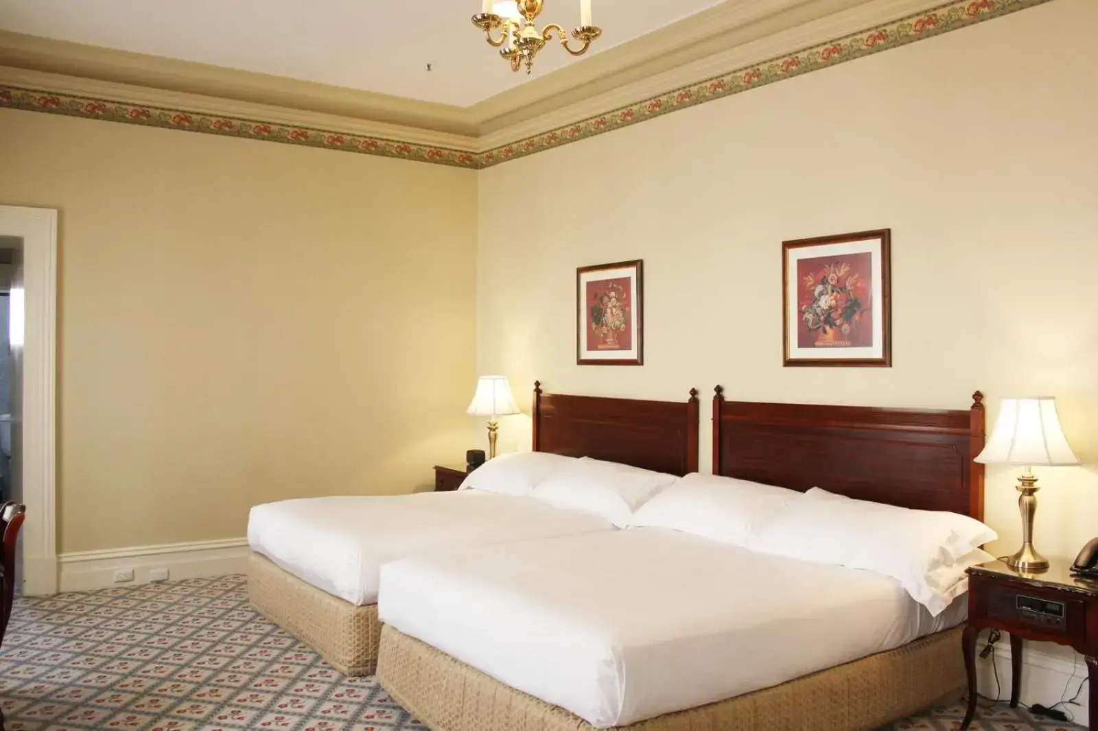 Photo - The Hotel Windsor