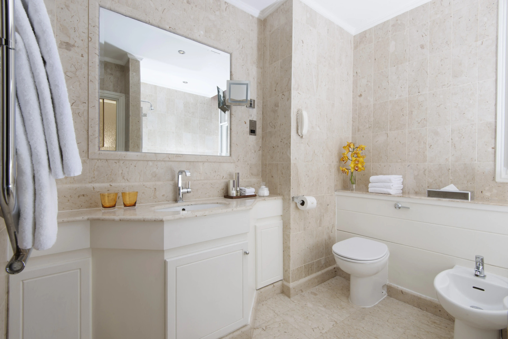 Photo - Taj 51 Buckingham Gate Suites and Residences