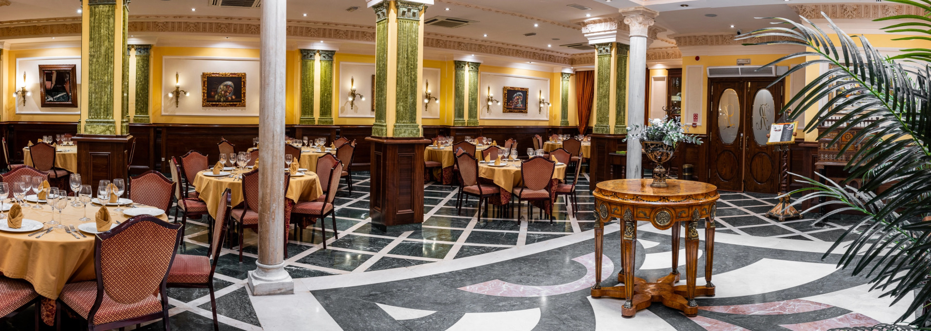 Photo - Hotel Reina Cristina