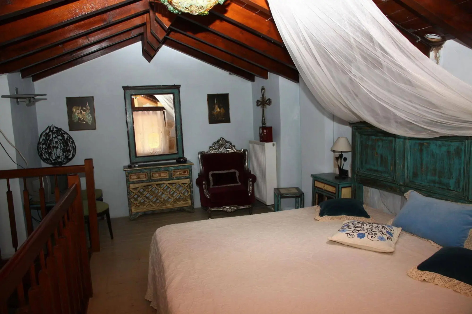 Photo - Traditional Cretan Houses,Agios Myronas