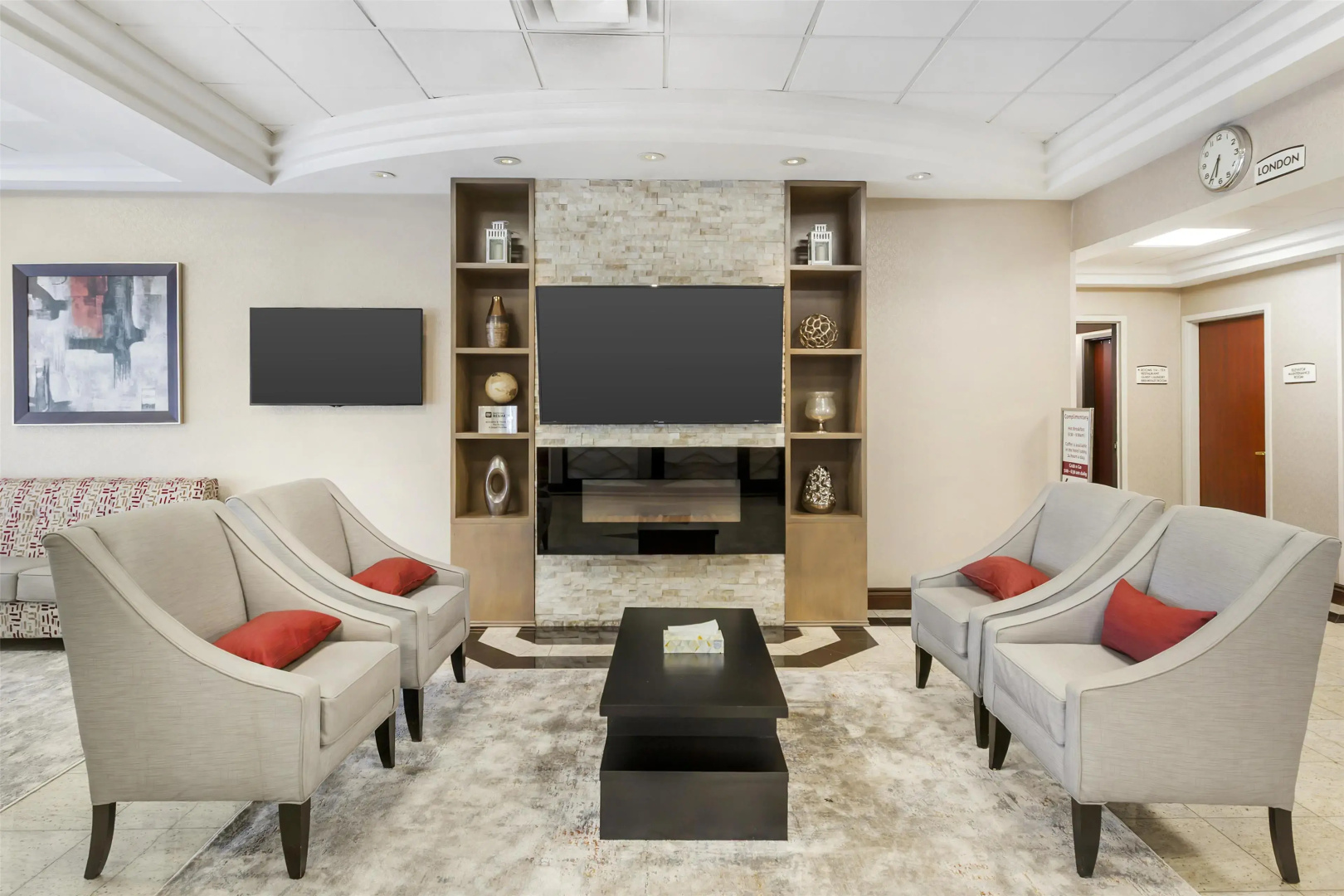Photo - Best Western Plus Travel Hotel Toronto Airport