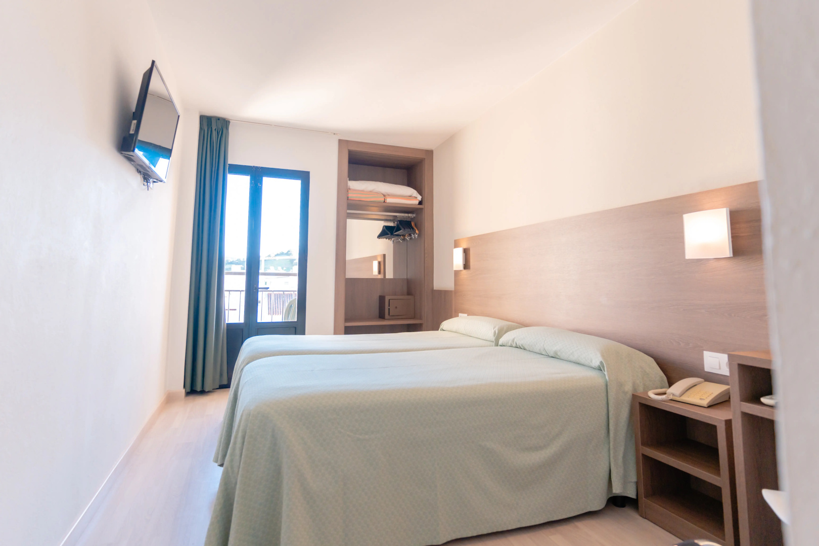 Photo - Apartamentos Loar