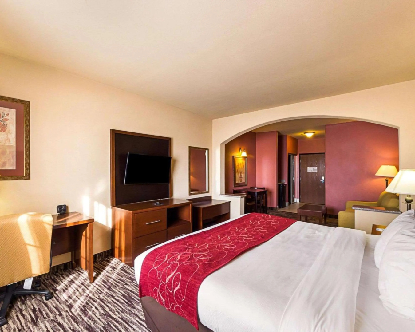 Photo - Comfort Suites McAllen Airport and La Plaza Mall