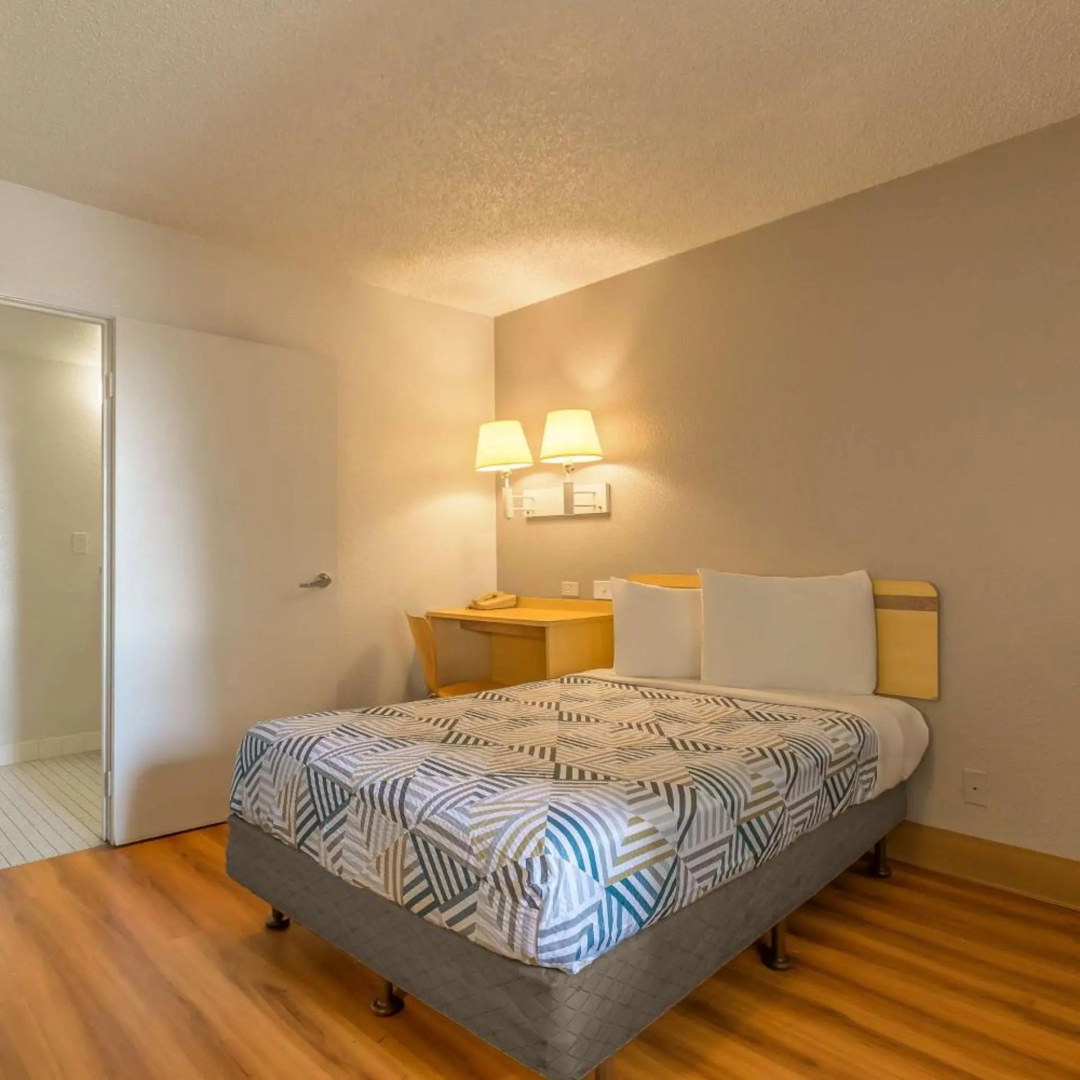 Foto - Motel 6 Hayward, CA – Silicon Valley Gateway