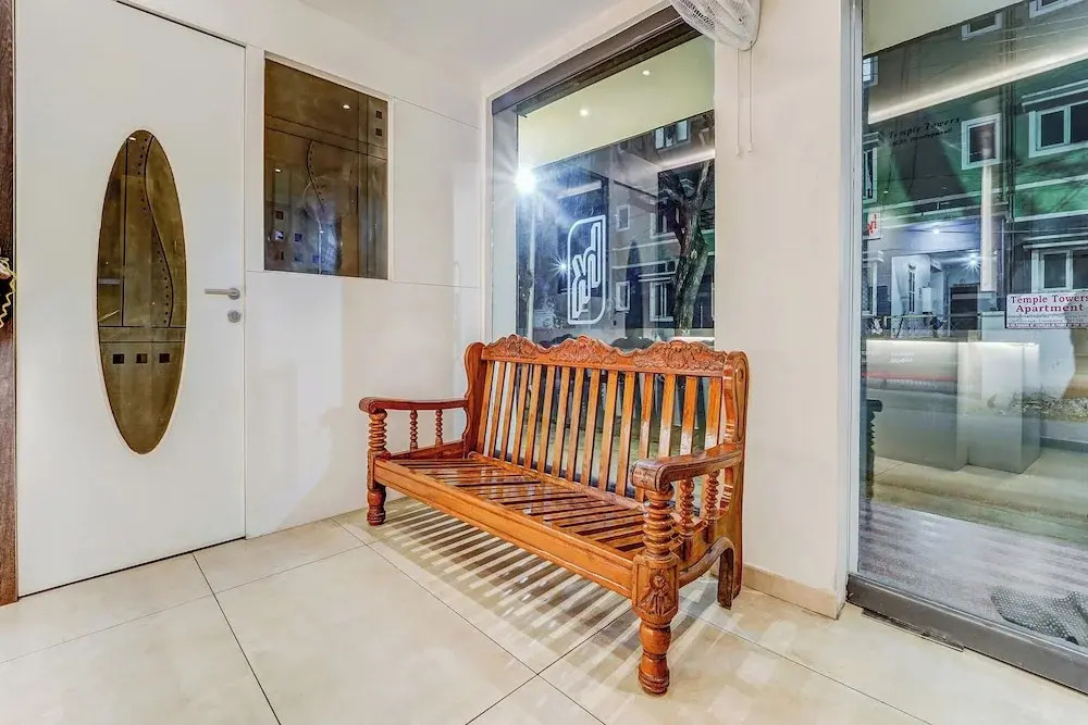 Foto - Hotel Karpagam Lodging House Nr Railway Station & Gandhipuram bus stand