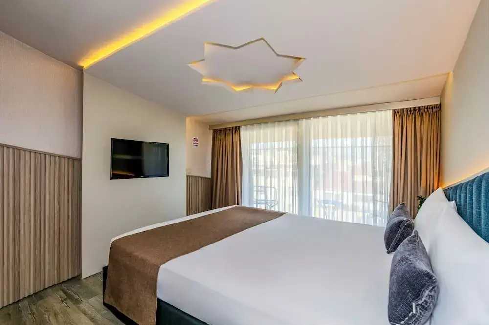 Photo - Felix Hotel
