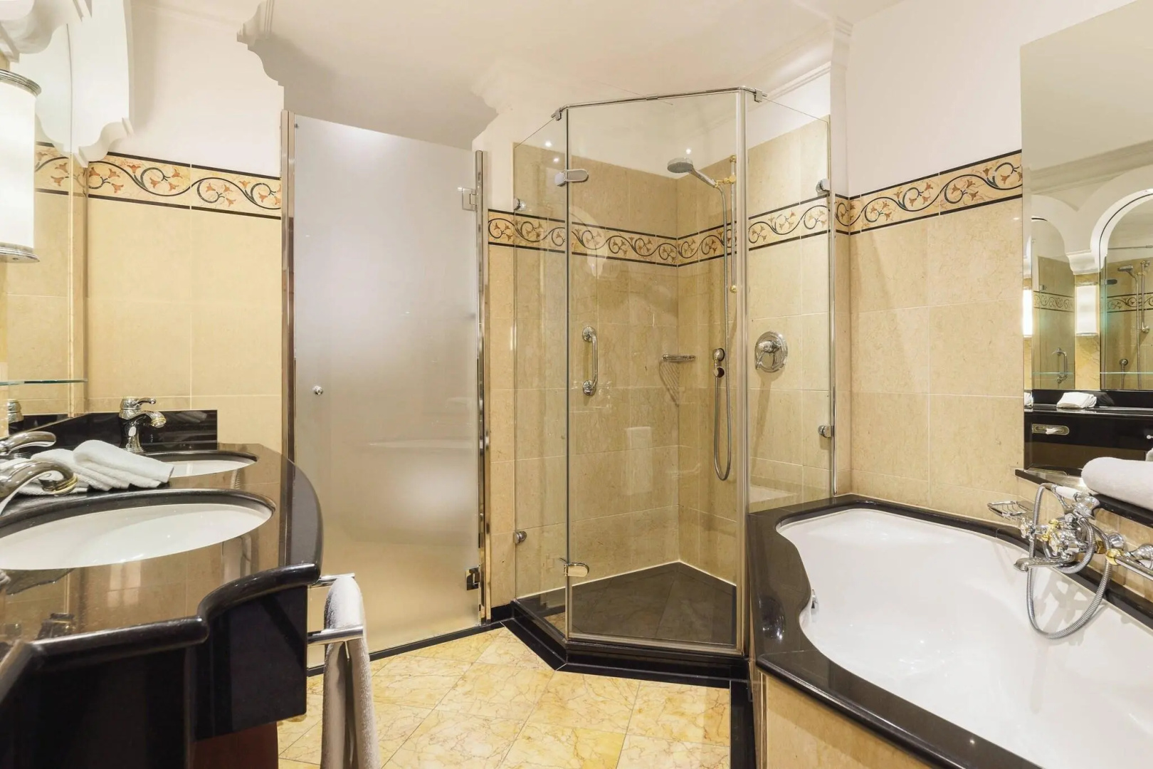 Photo - Castillo Hotel Son Vida, a Luxury Collection Hotel, Mallorca