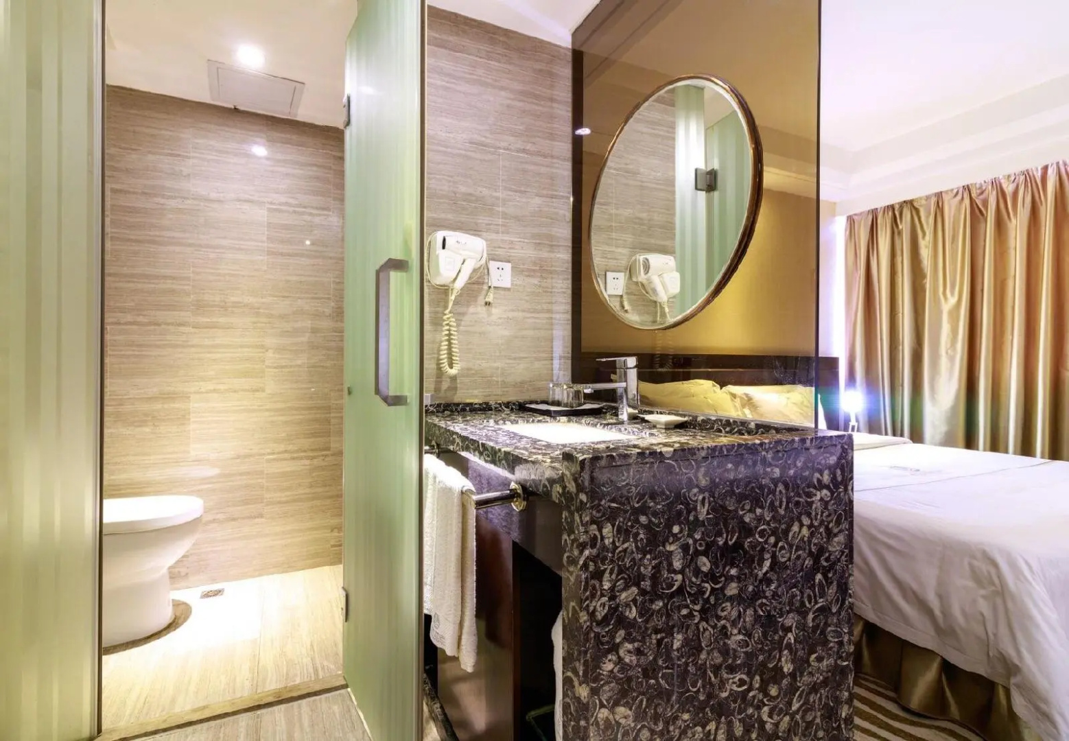 Photo - Vienna Hotel Guangzhou Beijing Road Branch