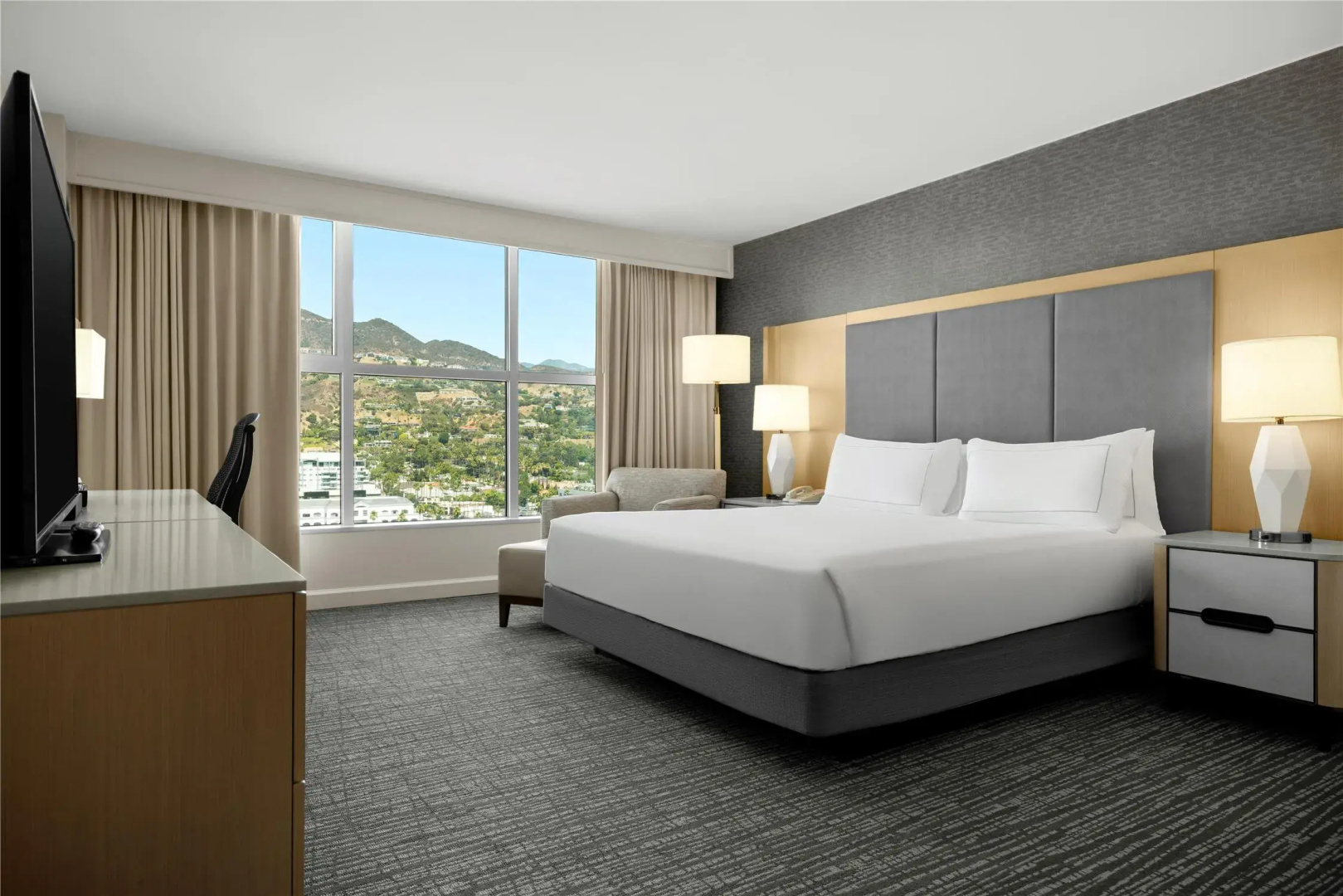Photo - Hilton Los Angeles North/Glendale