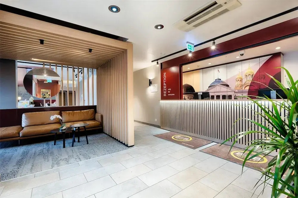 Photo - B&B HOTEL Wiesbaden-Hbf