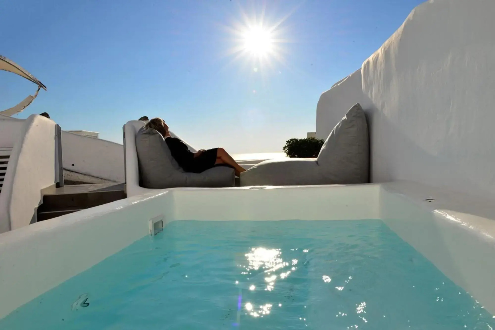 Photo - Unique Suites