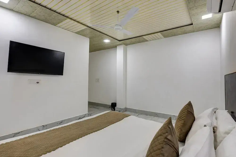 Photo - Mauryan Signature hotel Devli Khanpur