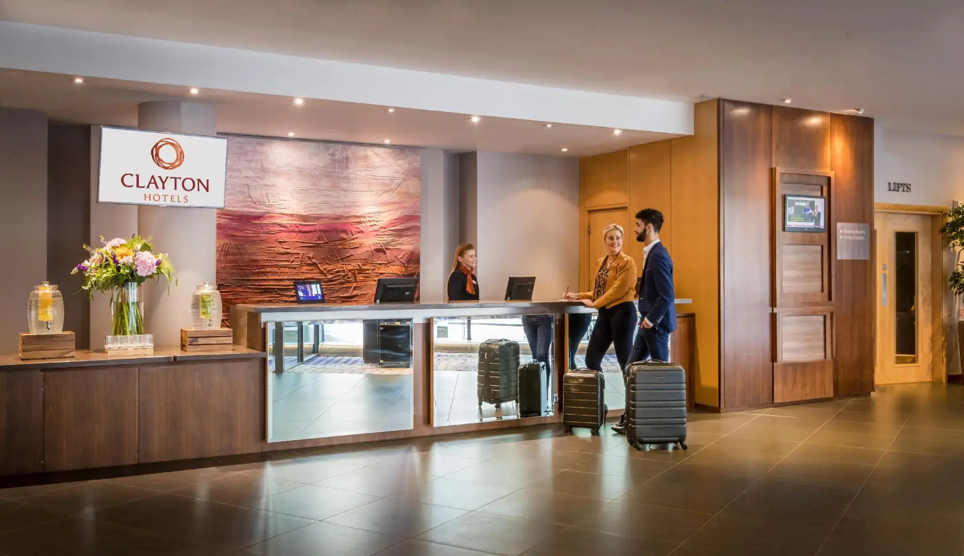 Photo - Clayton Hotel Belfast City