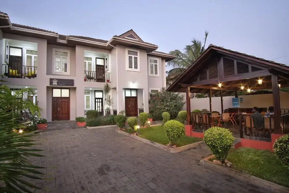 Photo - The Highbridge Guest Lodge