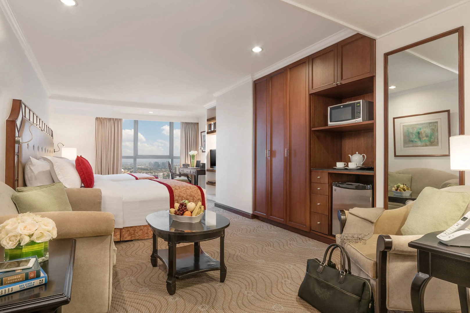 Photo - Discovery Suites Manila, Philippines