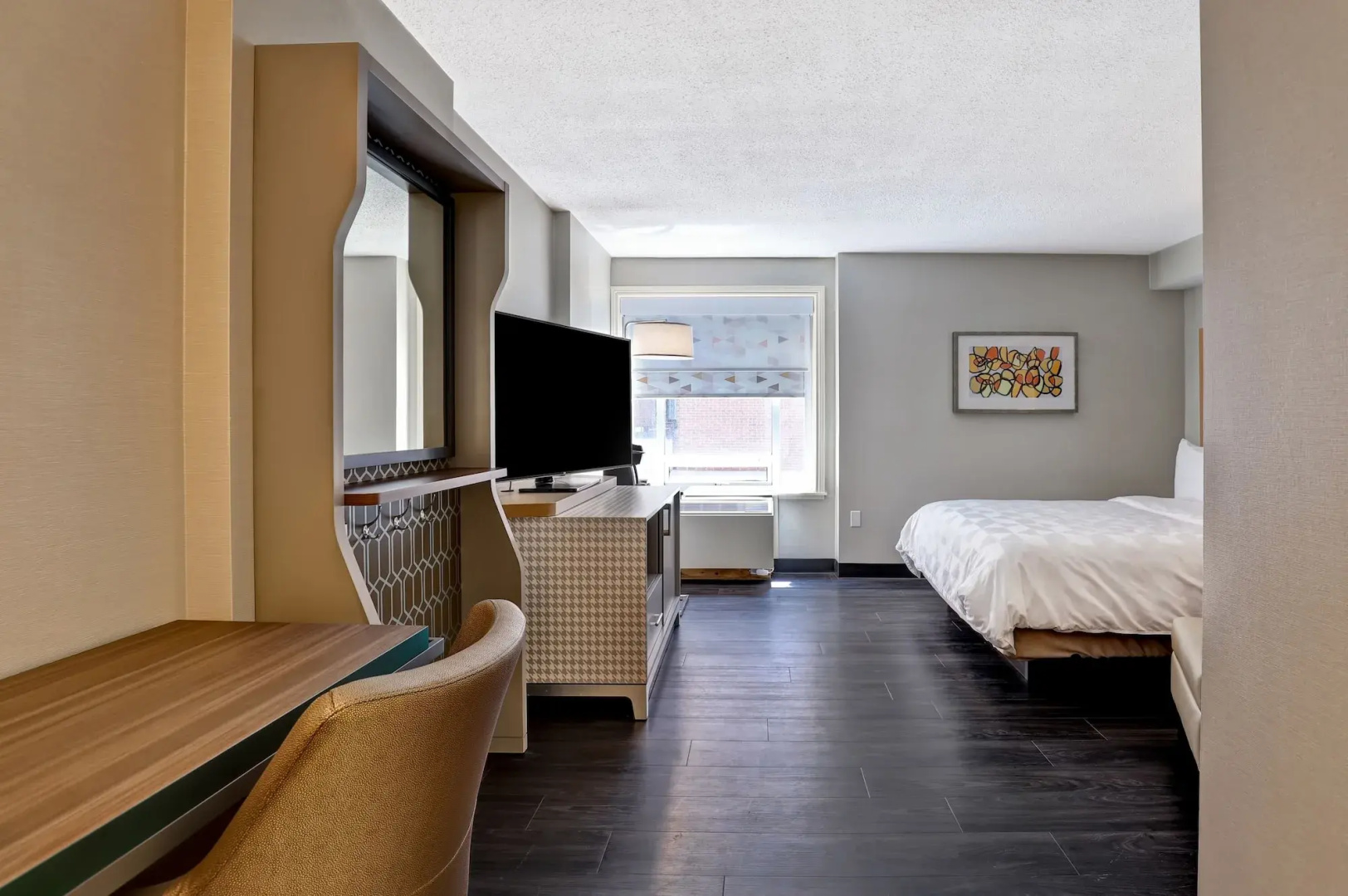 Photo - Holiday Inn - Ottawa Dwtn - Parliament Hill by IHG