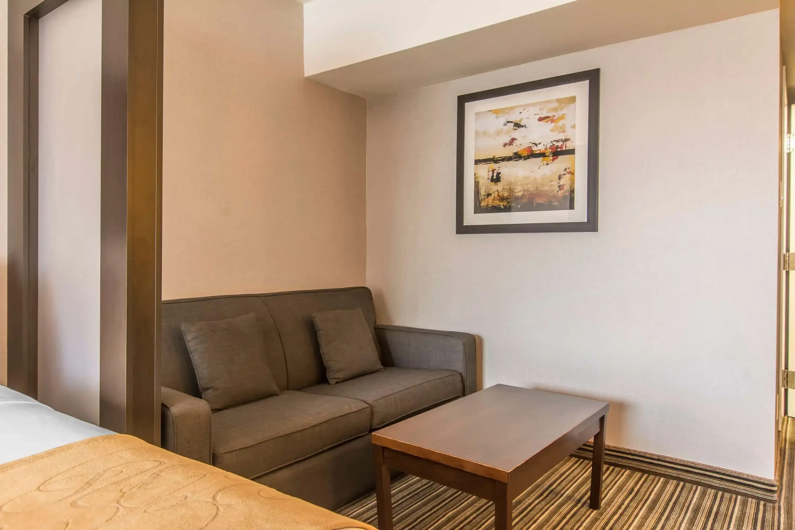 Foto - Comfort Suites Downtown