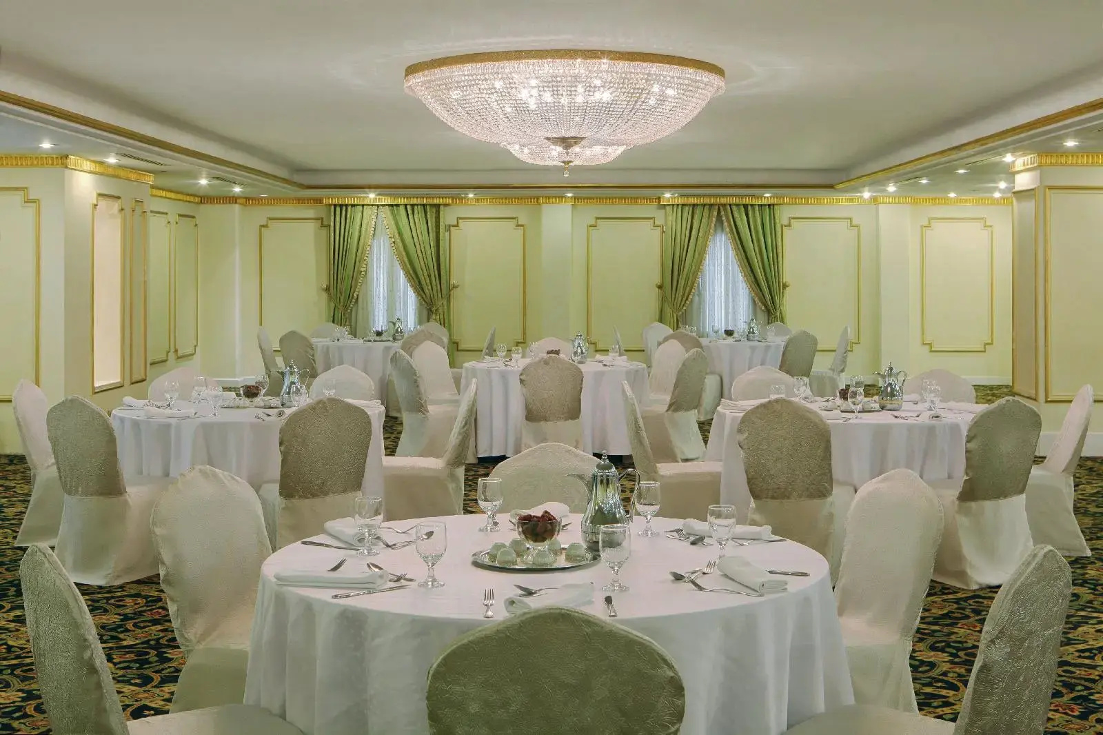 Photo - Madinah Mövenpick Hotel