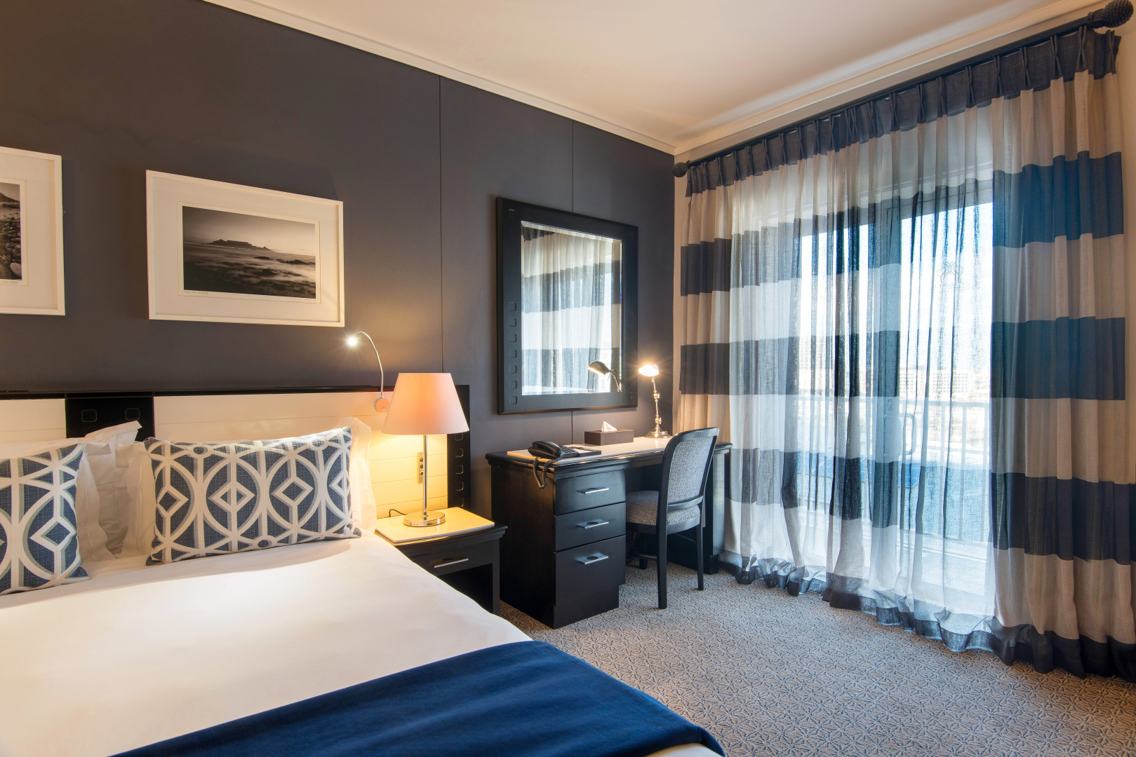 Photo - The Commodore Hotel