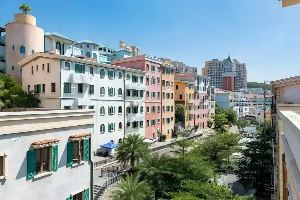 Photo - The Room Hotel - Starbucks