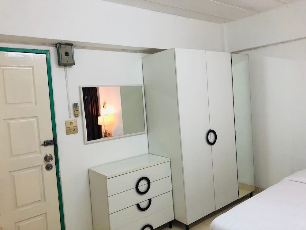 Photo - I-Inn Hotel