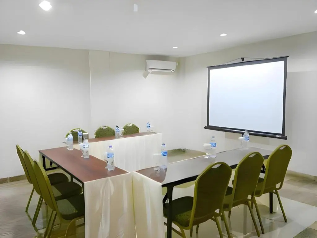 Photo - RedDoorz Plus @ TB Simatupang