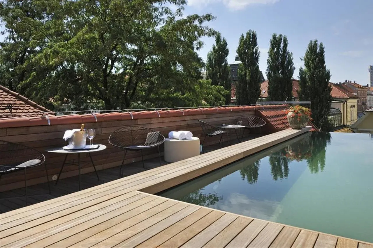 Photo - Vander Urbani Resort – a Member of Design Hotels