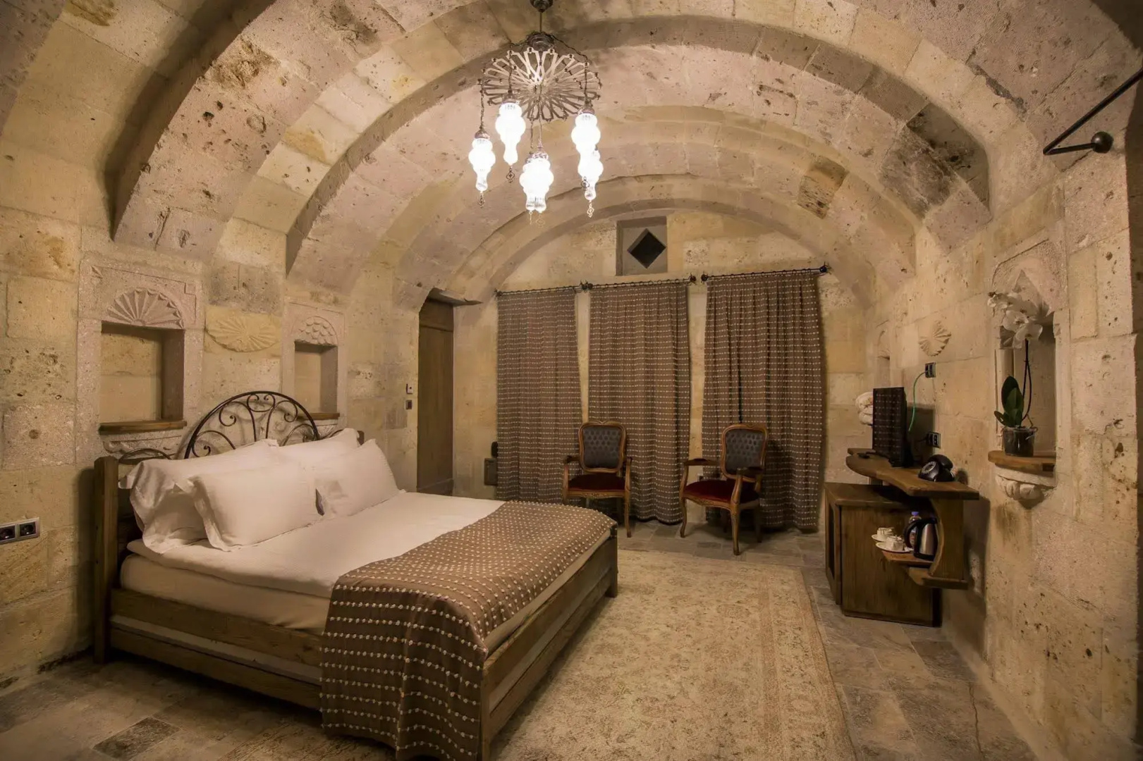 Photo - Hera Cave Suites
