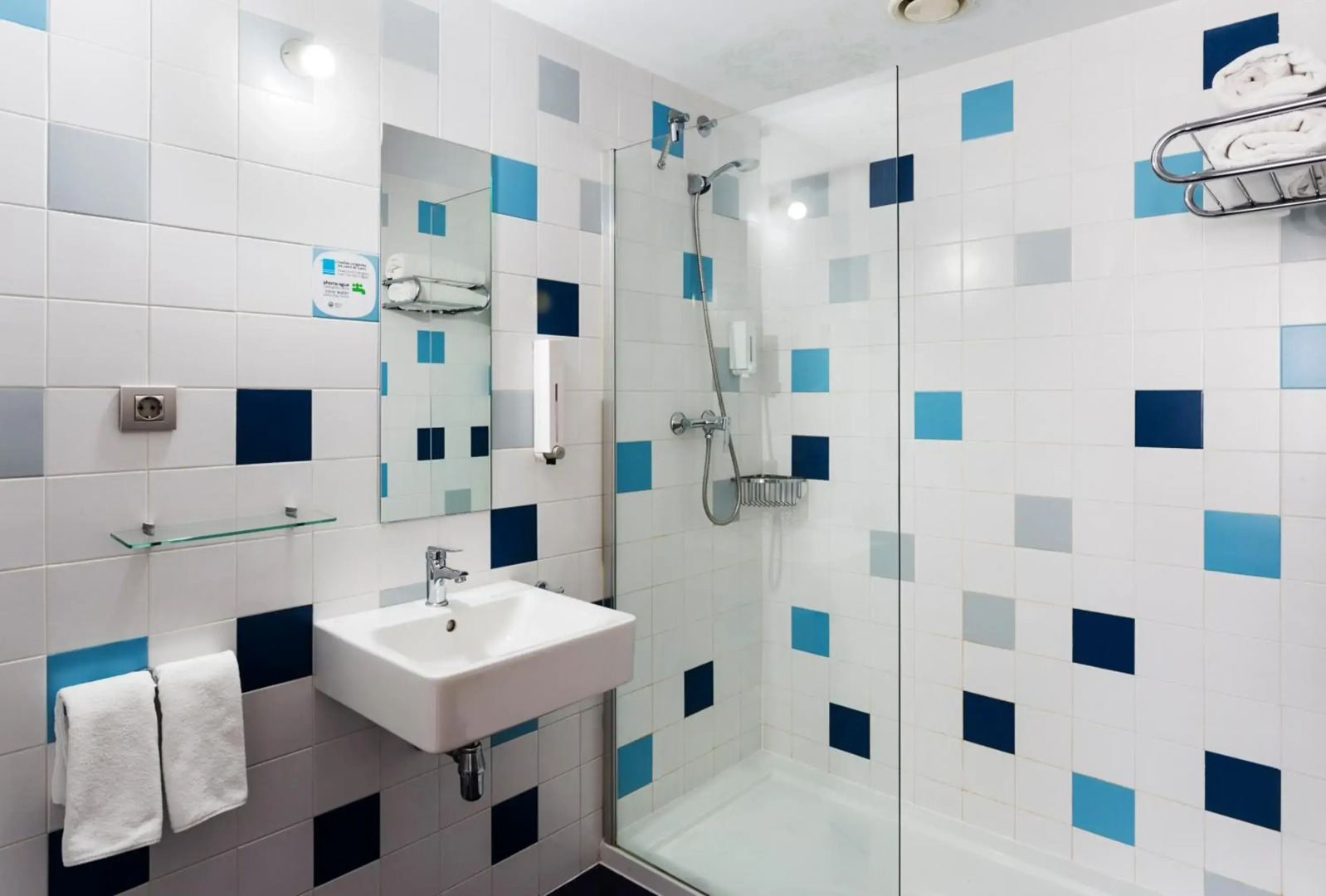 Photo - B&B HOTEL Granada