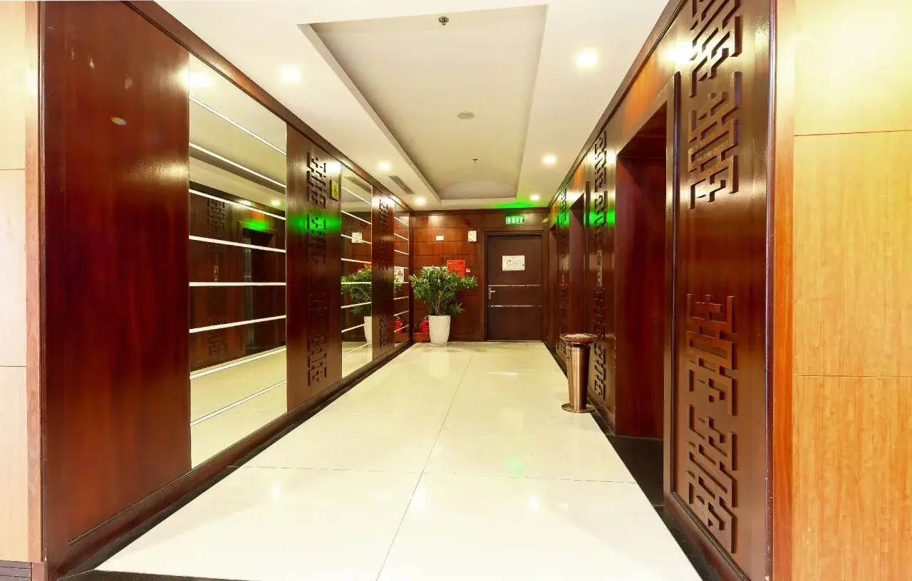 Photo - The Mira Hotel