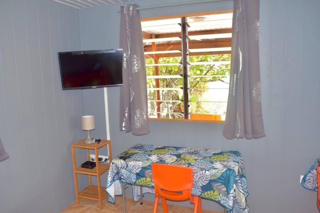 Hiti Tikehau, the ocean side bungalow