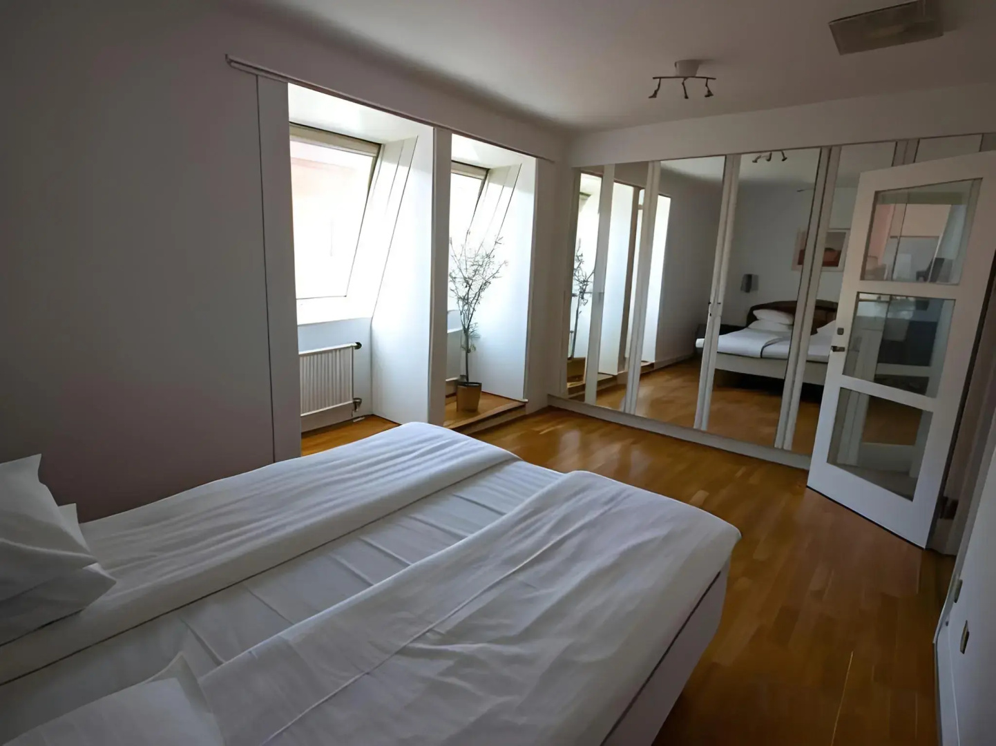 Photo - Dialog Hotel Villan