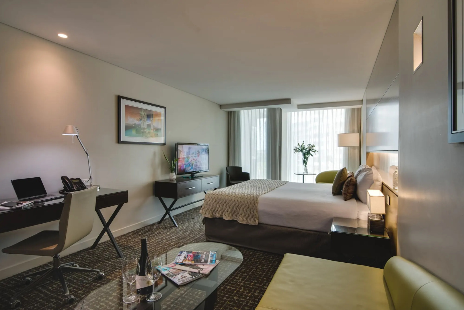 Photo - The Point Brisbane Hotel