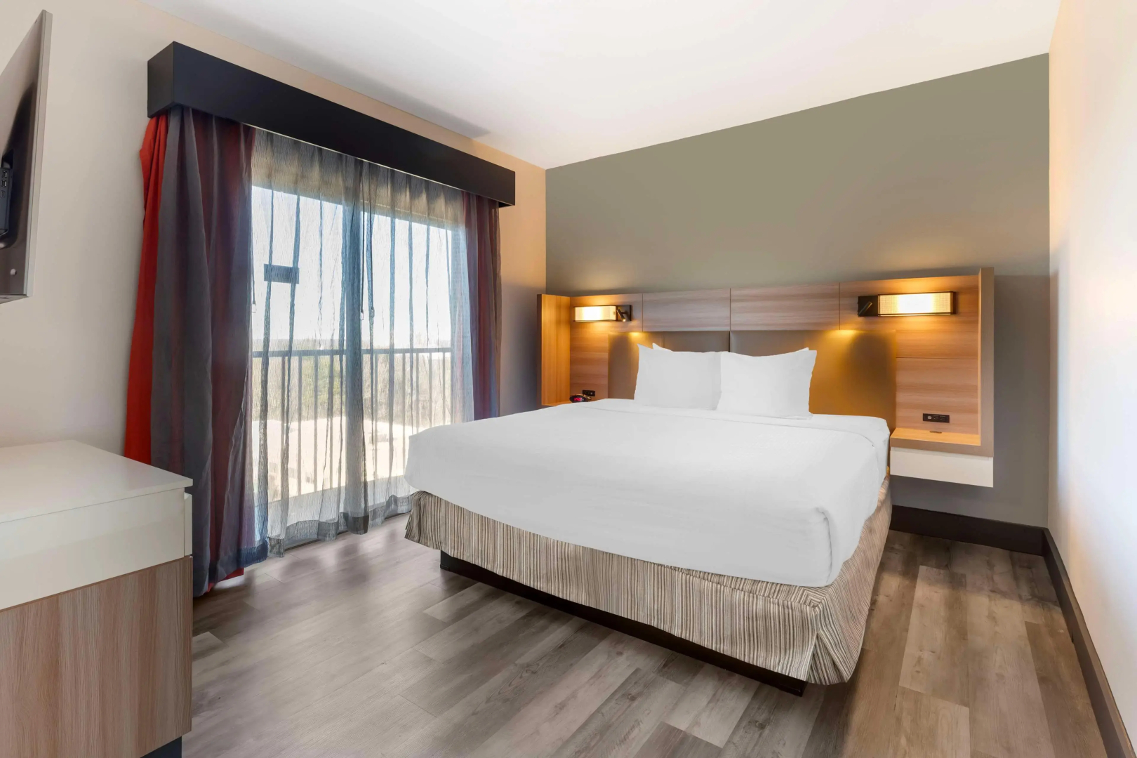 Foto - Best Western Plus Atlanta Airport East