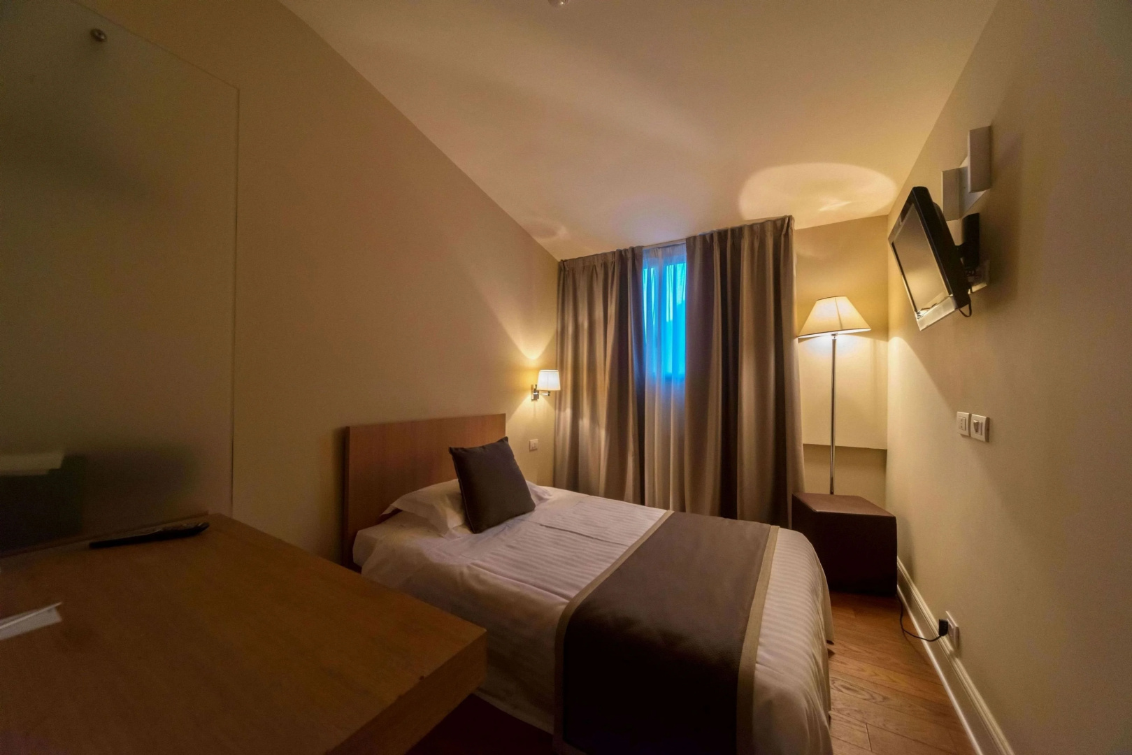 Foto - Hotel De la Ville