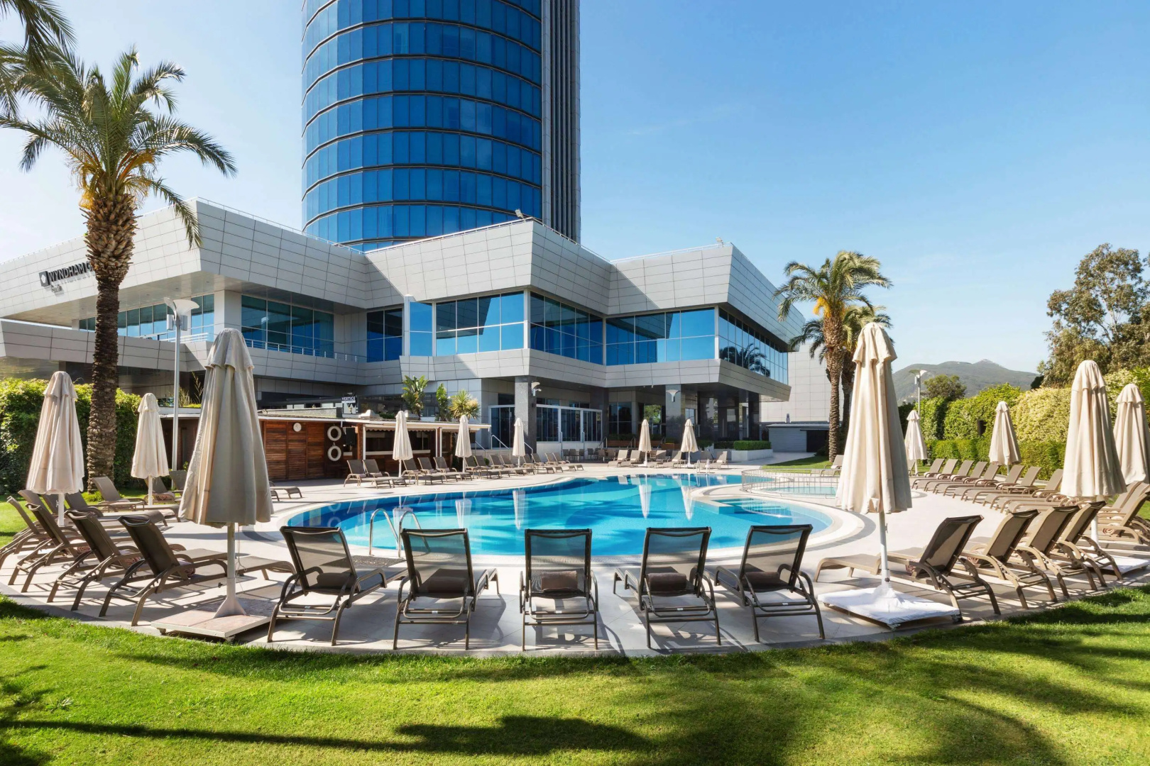 Photo - Wyndham Grand Izmir Ozdilek Thermal & Spa