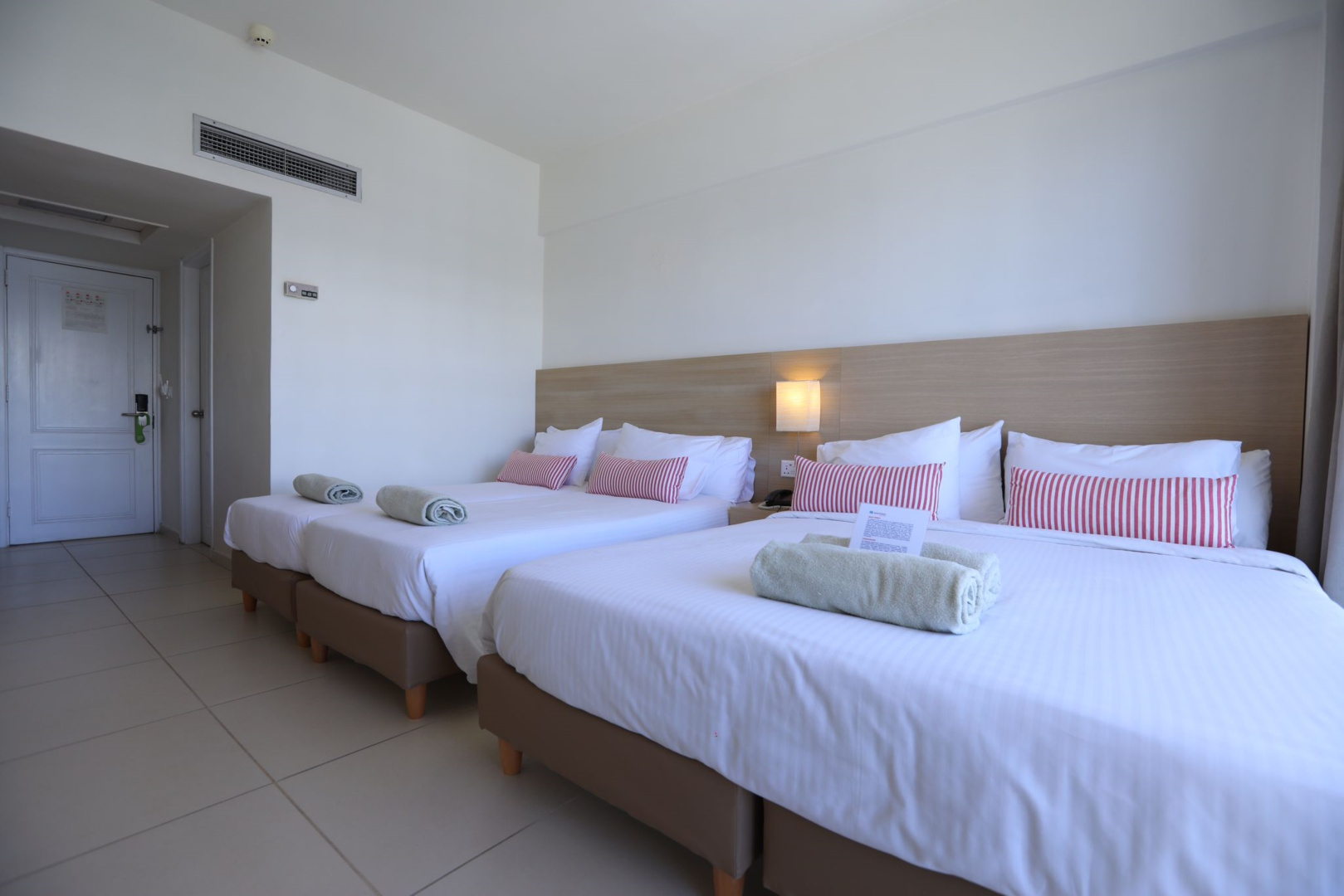 Foto - Sandy Beach Hotel & Spa
