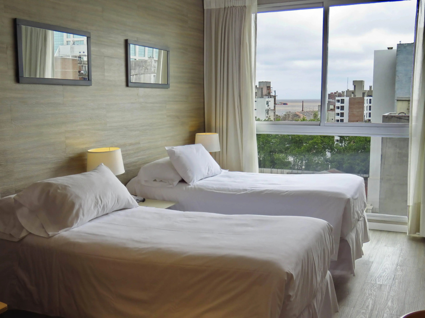 Photo - Smart Hotel Montevideo